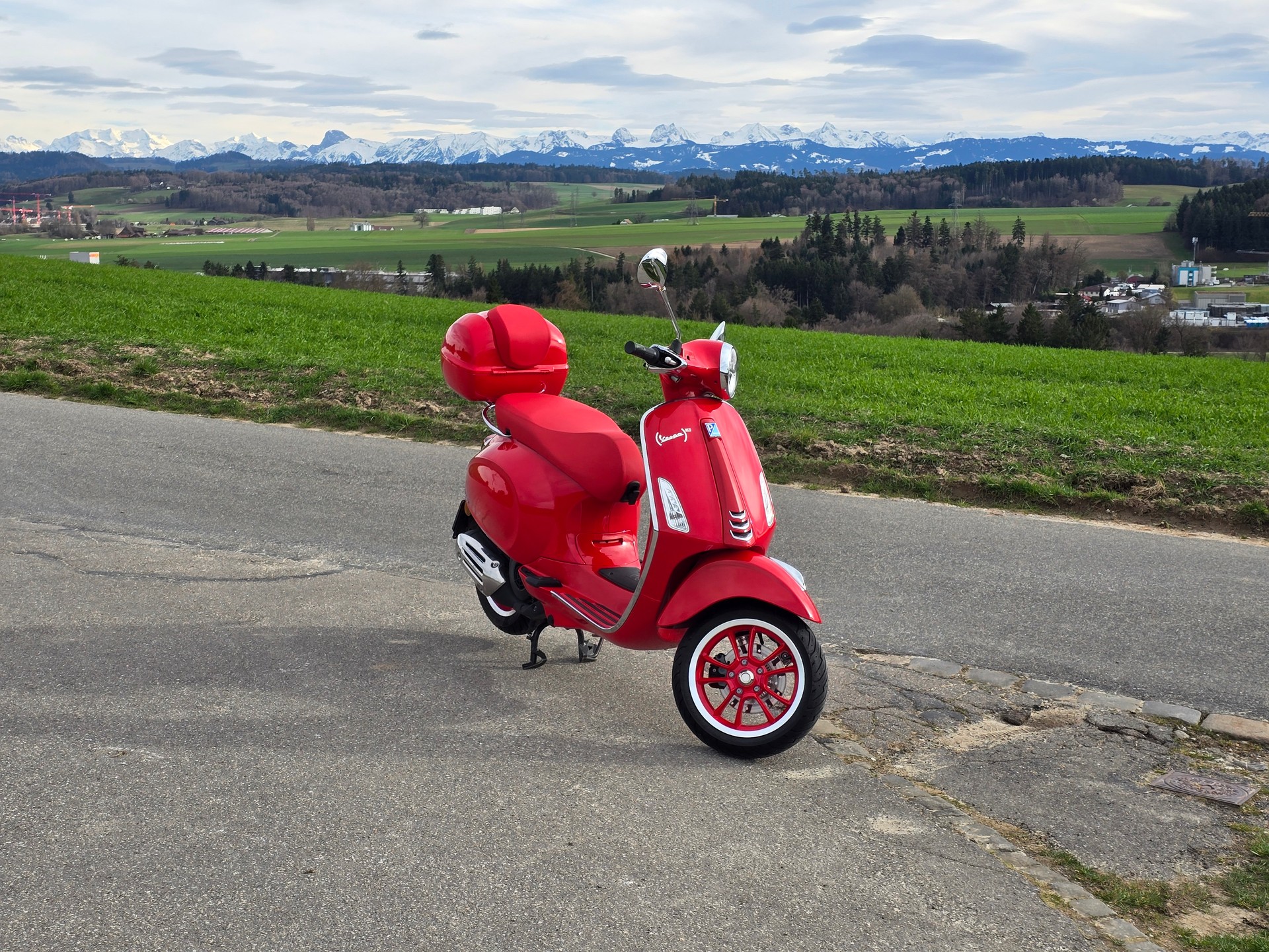 PIAGGIO Vespa 125 Primavera Red ABS