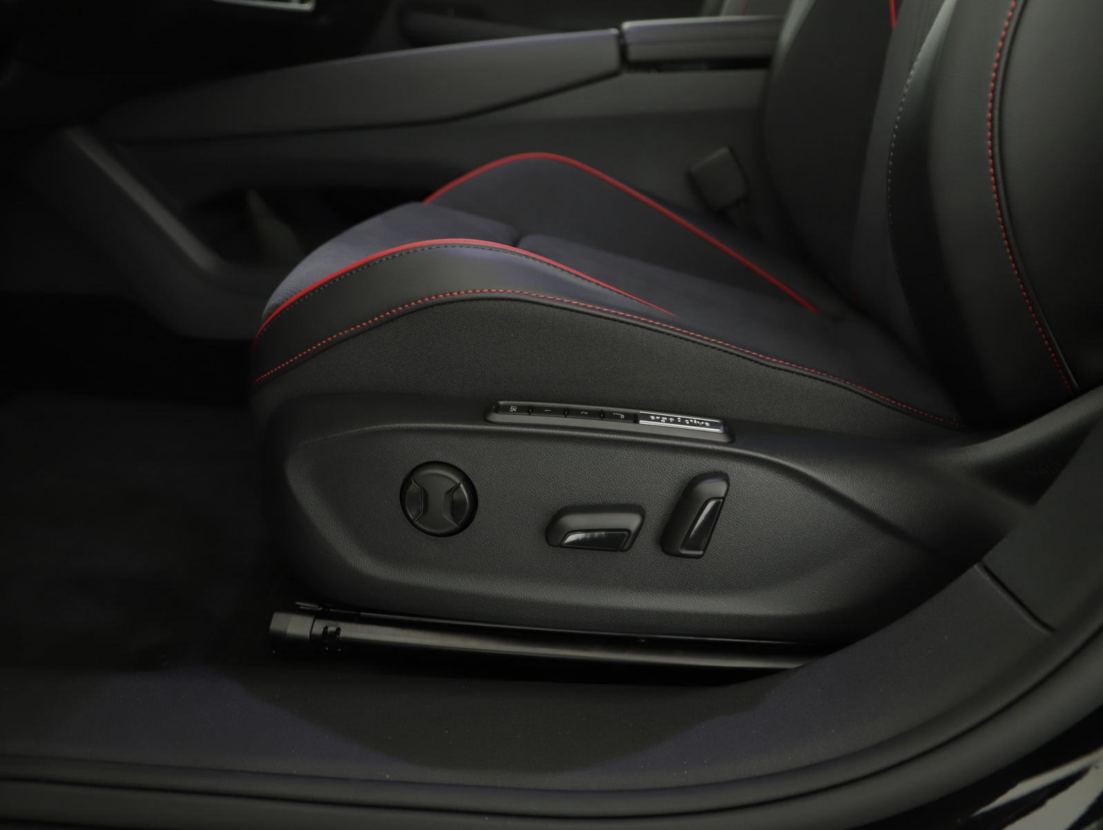 VW ID.7 Tourer GTX 86 kWh GTX 4 Motion-image-12