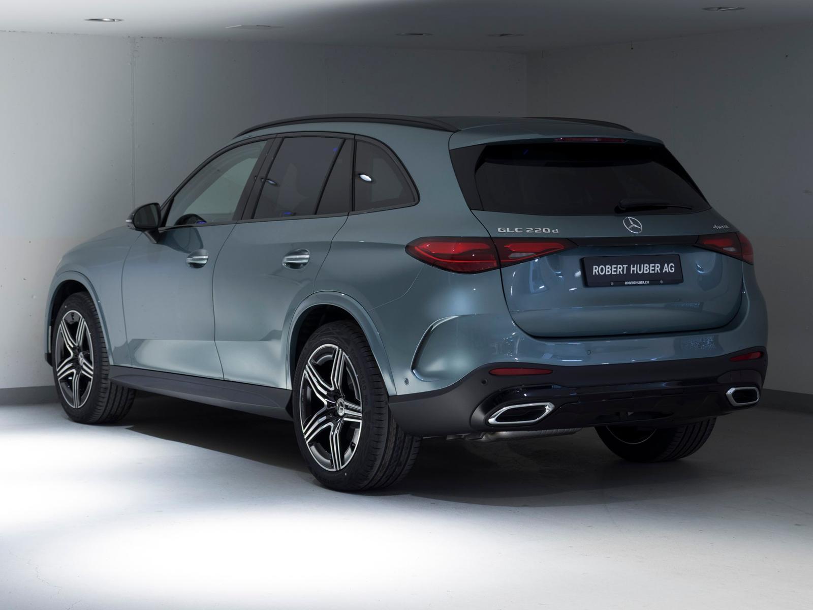 MERCEDES-BENZ GLC 220 d 4MATIC-image-3