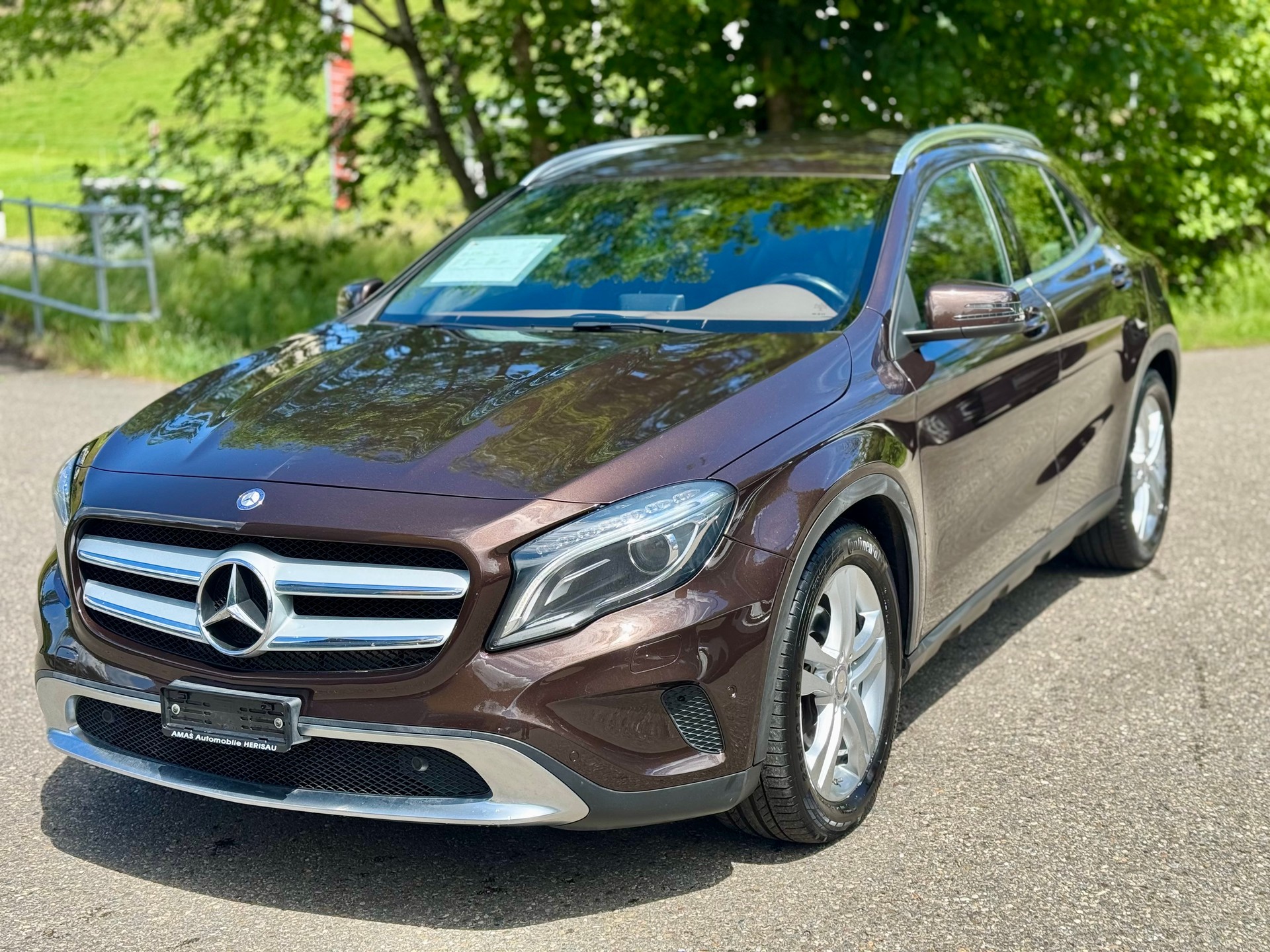 MERCEDES-BENZ GLA 250 4Matic 7G-DCT