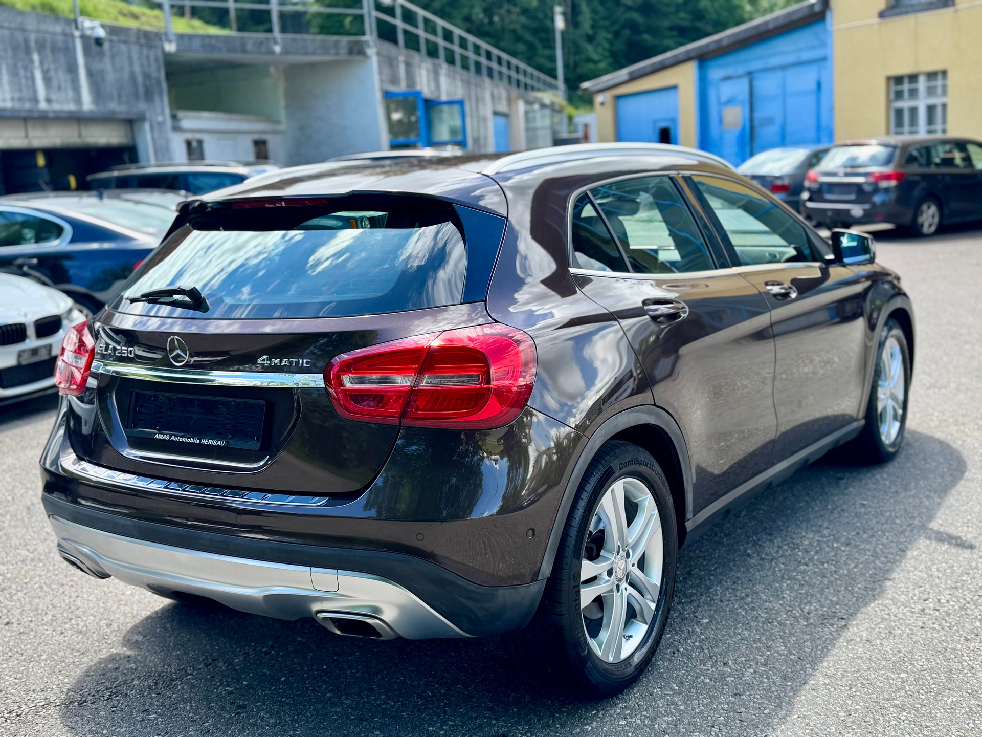 MERCEDES-BENZ GLA 250 4Matic 7G-DCT-image-6