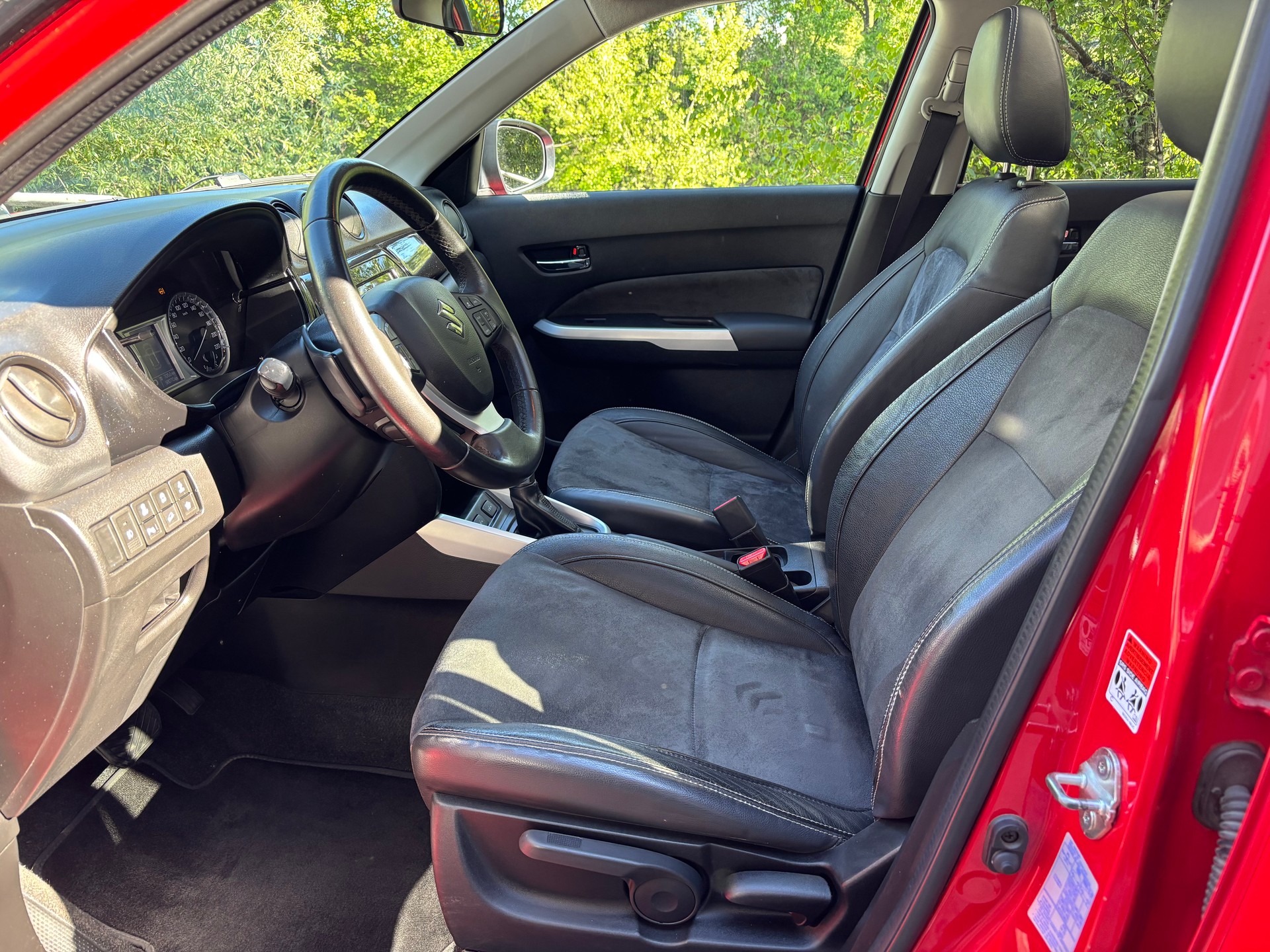 SUZUKI Vitara 1.6 S.Cellano Top Automatic-image-5