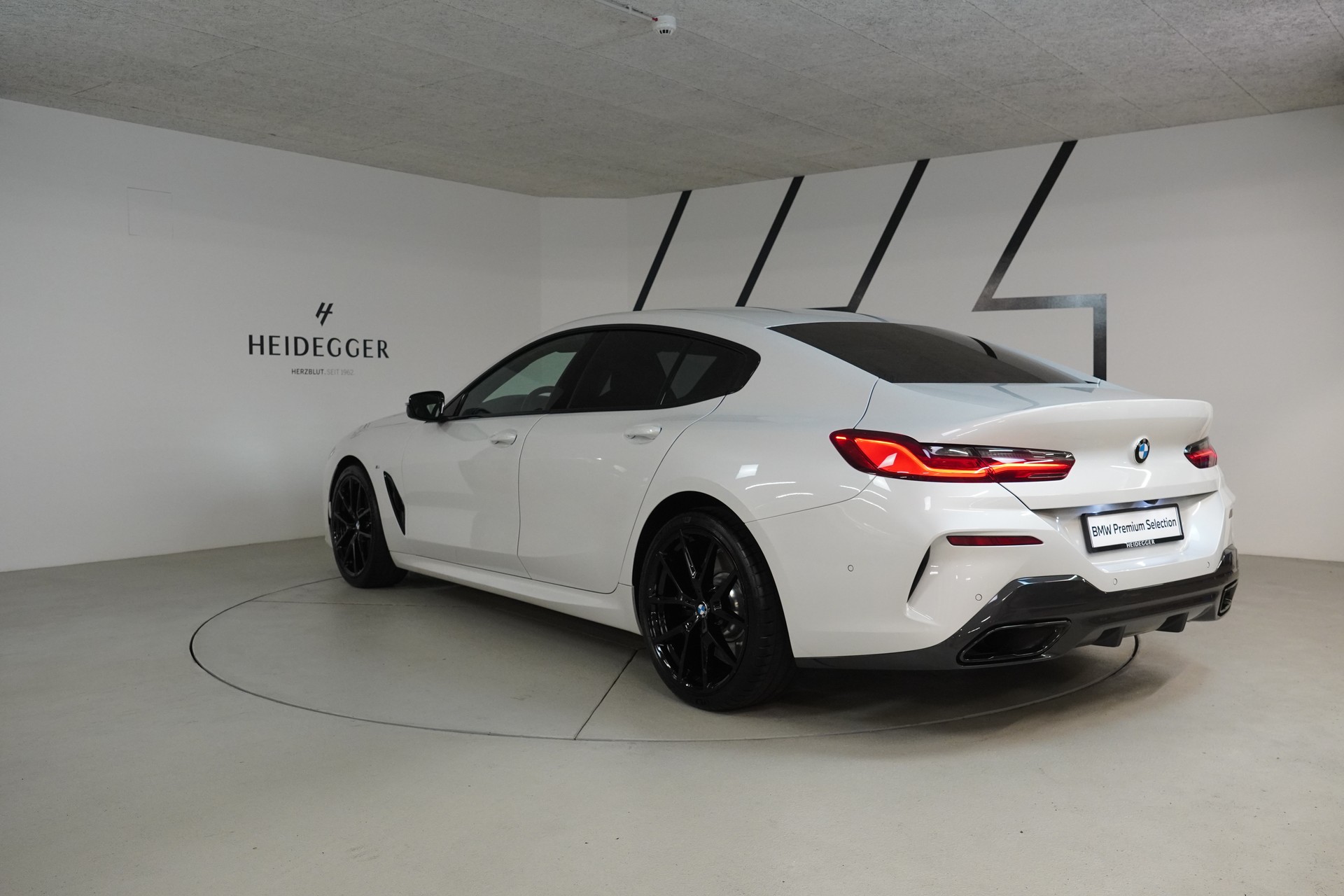 BMW 840d xDrive 48V M Sport Pro Steptronic-image-4