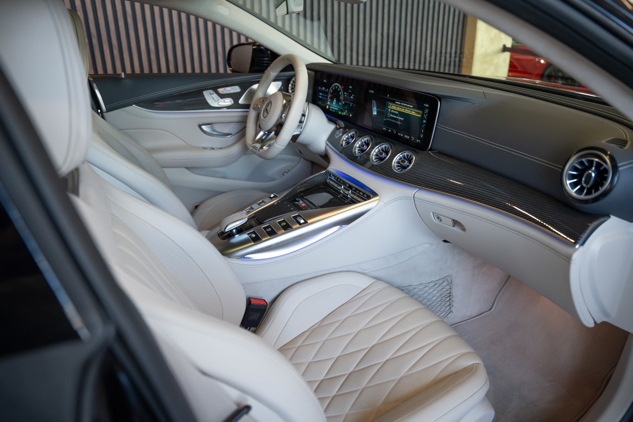MERCEDES-BENZ AMG GT 4 53 4Matic+ Speedshift TCT-image-15