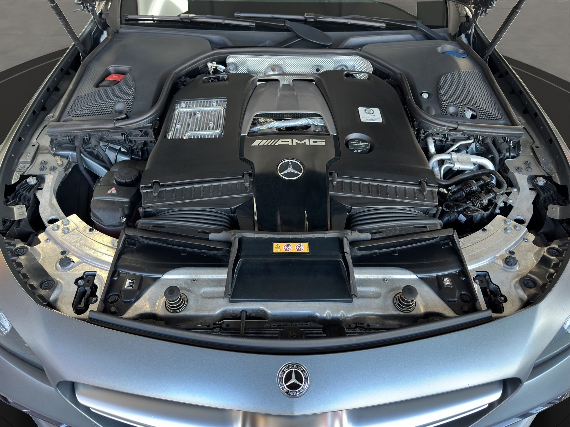 MERCEDES-BENZ E 63 AMG S 4 Matic 9G-Tronic-image-11