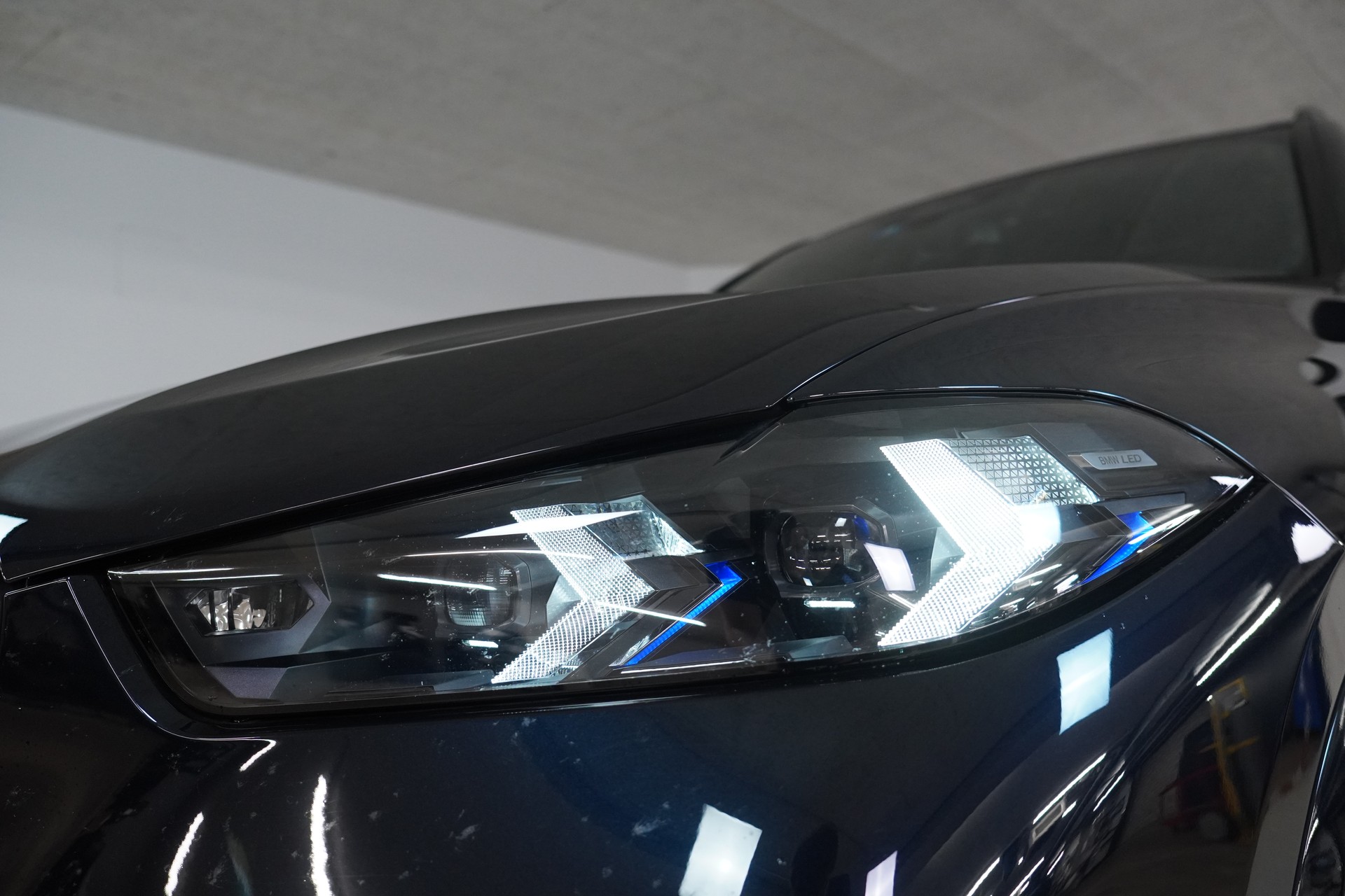 BMW X5 xDrive 50e M Sport Pro Steptronic-image-9
