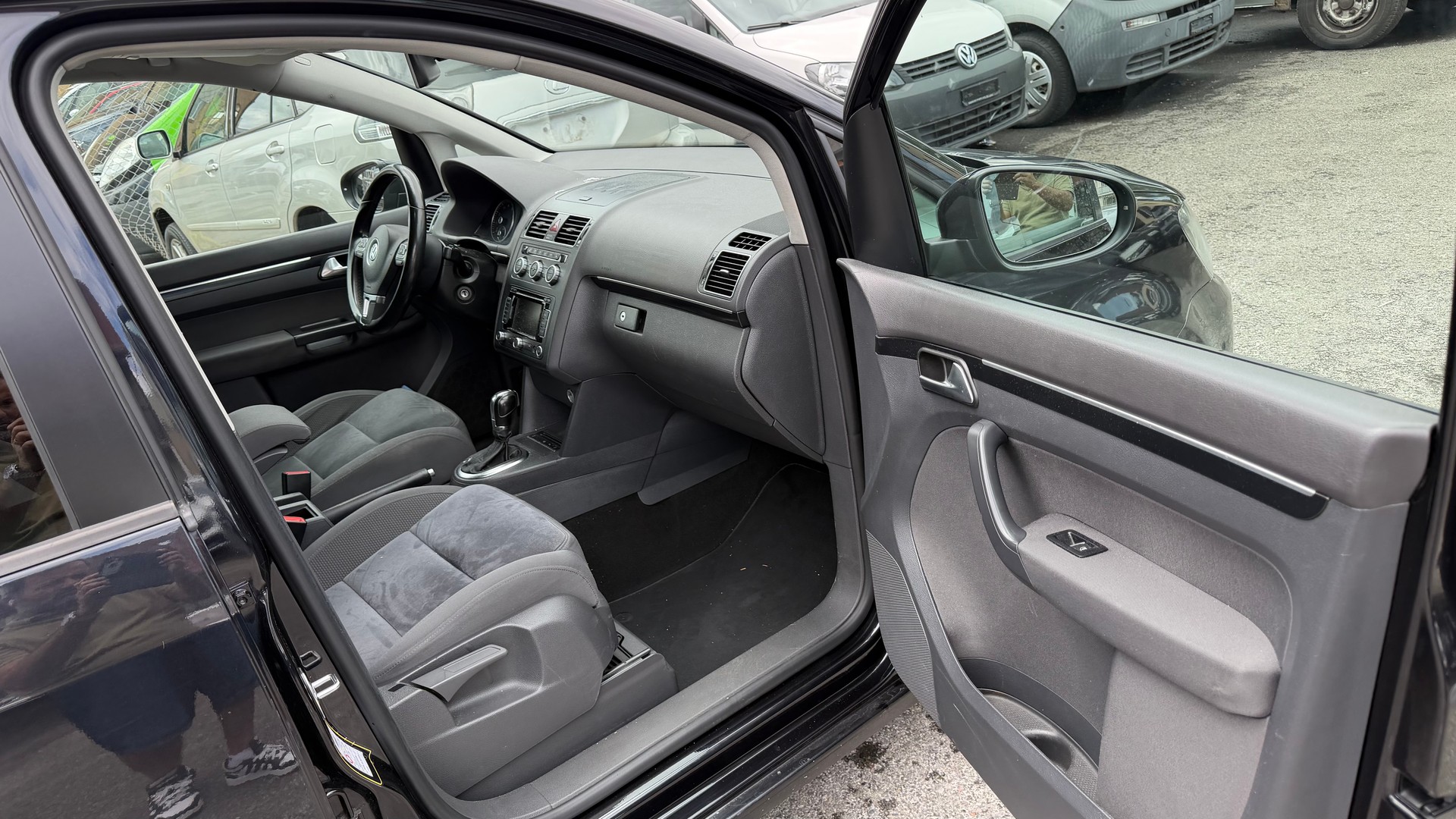 VW Touran 1.4 TSI Comfortline DSG-image-4