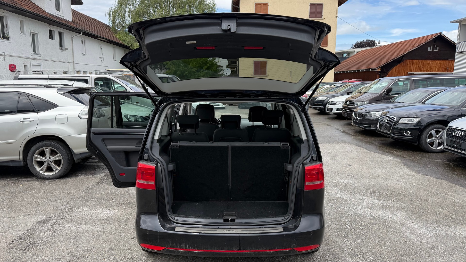 VW Touran 1.4 TSI Comfortline DSG-image-12