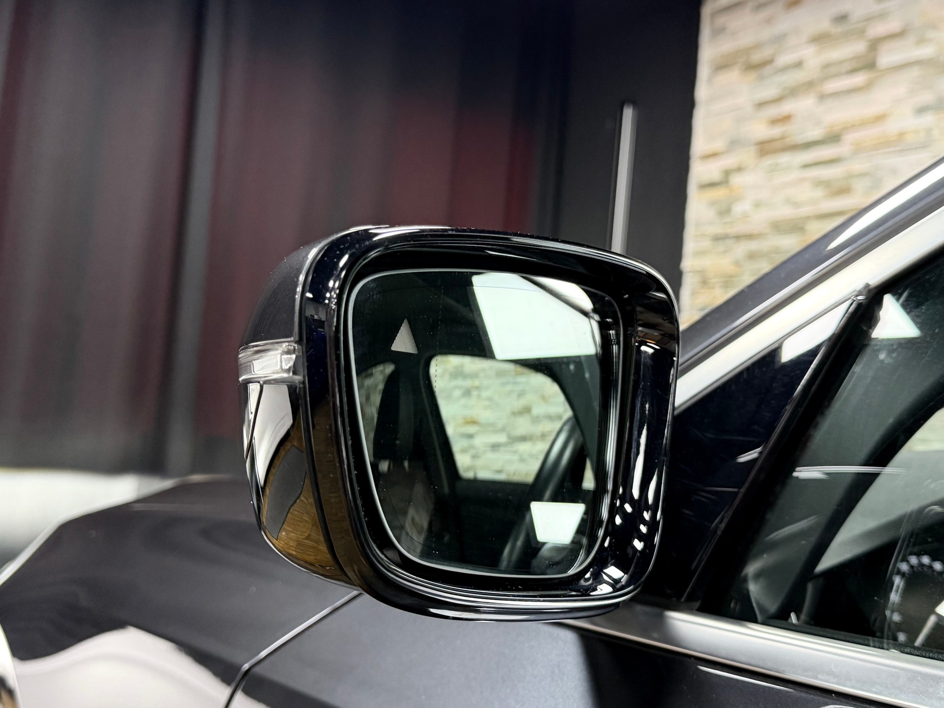 BMW 318d 48V Touring Sport Line Steptronic-image-8