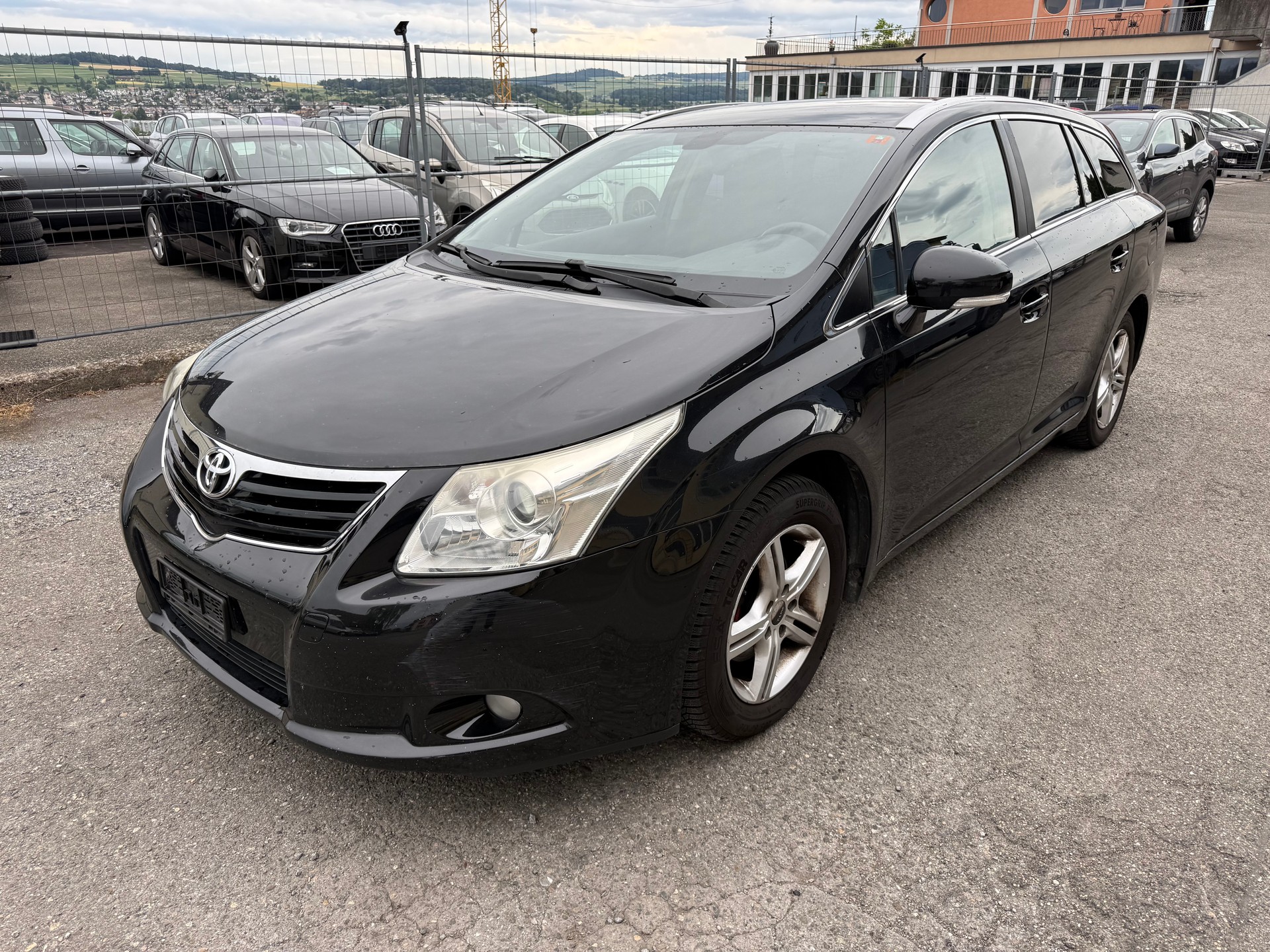 TOYOTA Avensis Sportswagon 2.0 Linea Sol