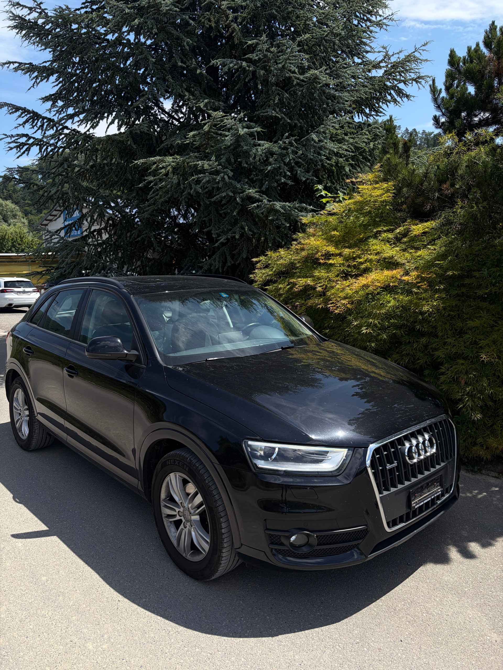 AUDI Q3 2.0 TFSI quattro S-tronic-image-8