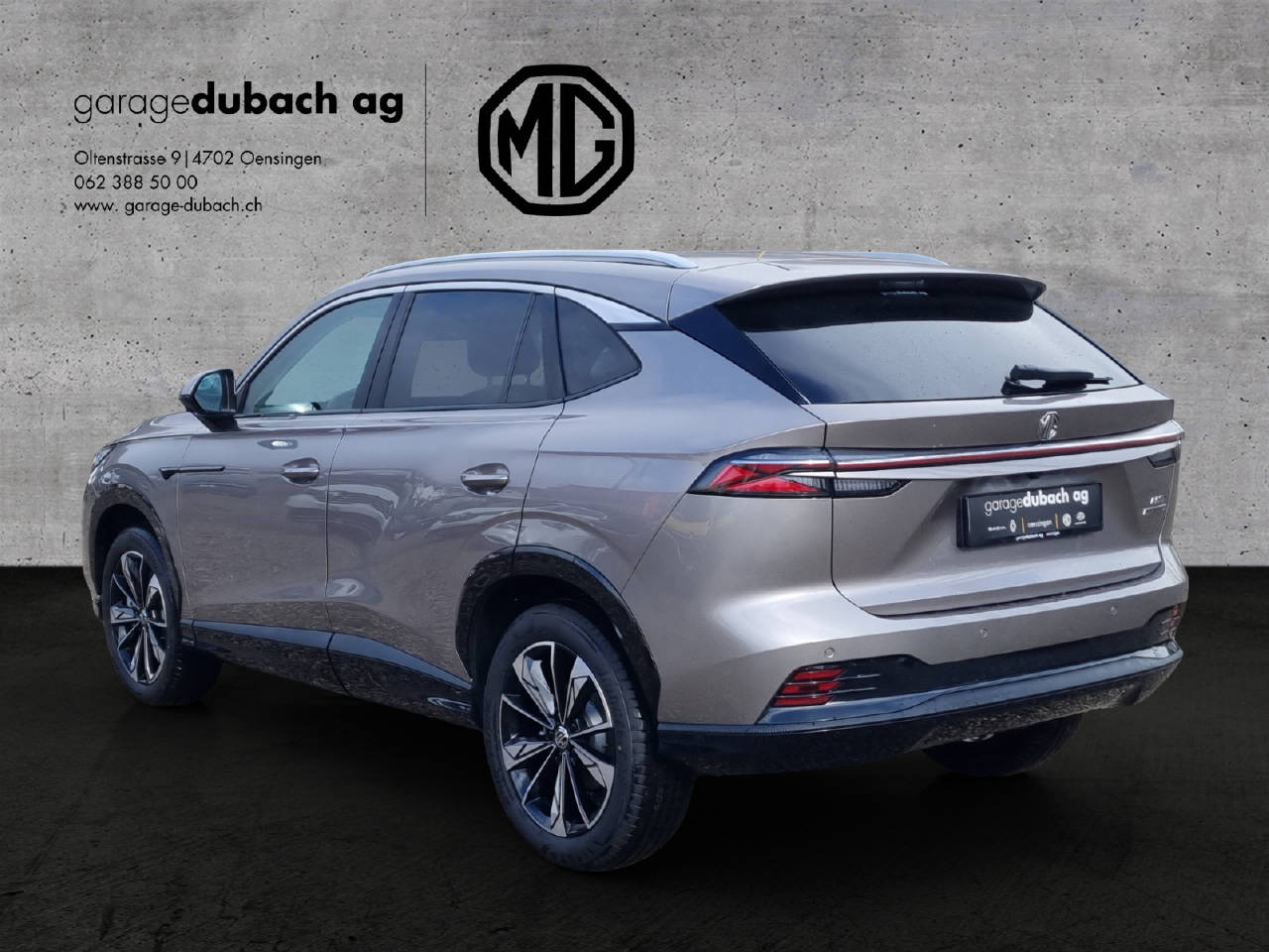 MG HS 1.5 Hybrid Luxury-showroom-element-3
