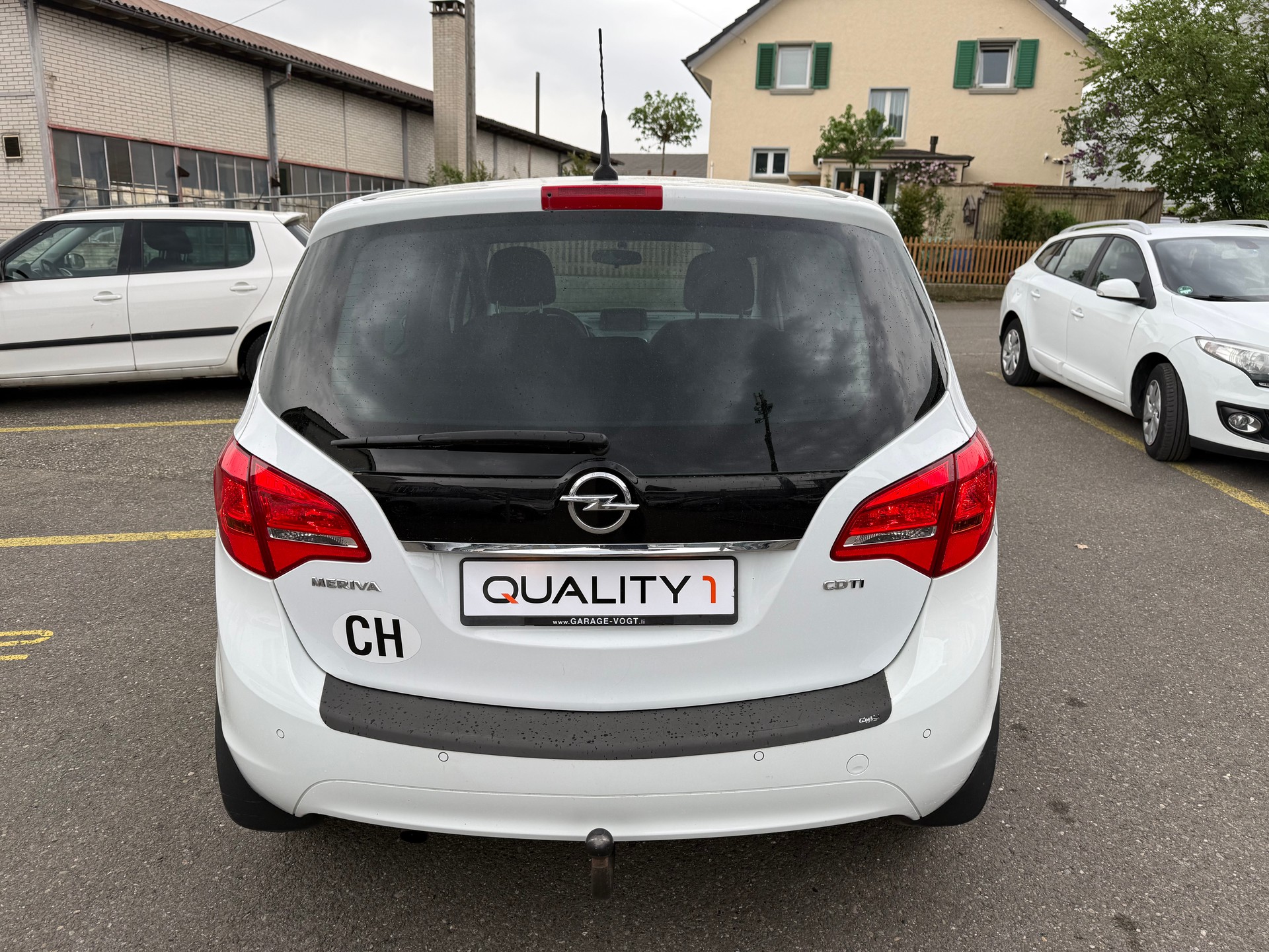 OPEL Meriva 1.7 CDTi Color Edition Automatic-image-5