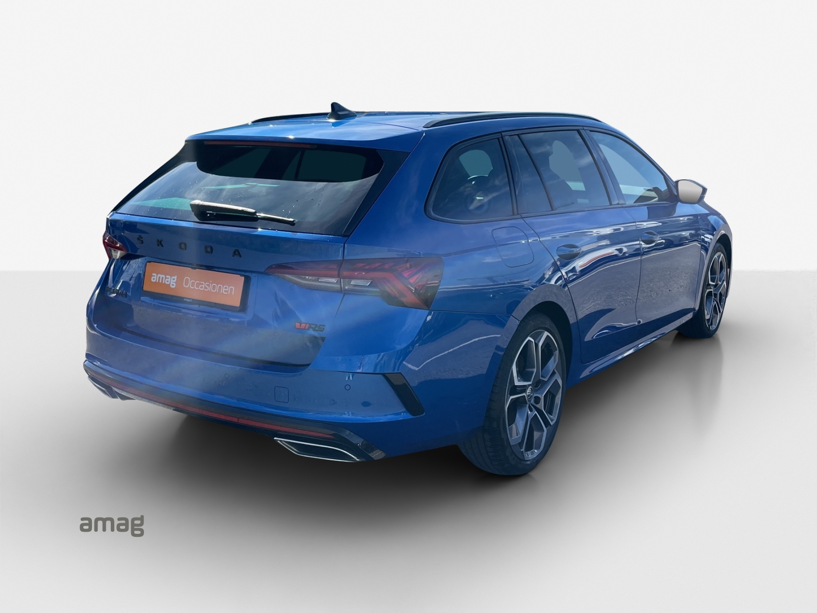 SKODA Octavia Combi 2.0 TDI DSG RS 4x4-image-4