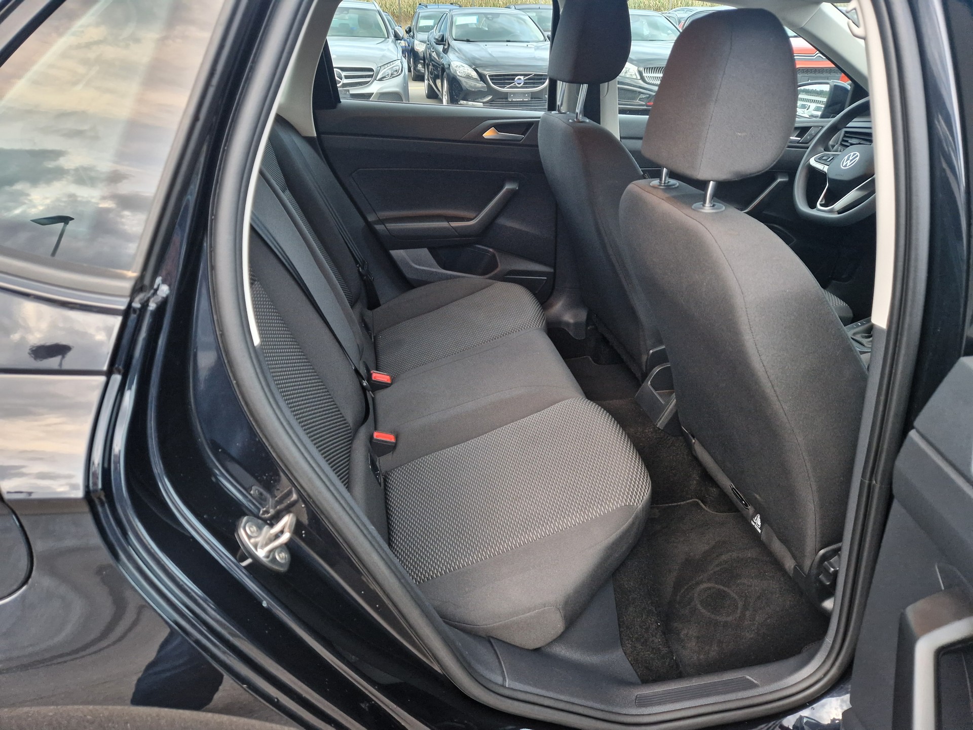 VW Polo 1.0 TSI Basis-image-4