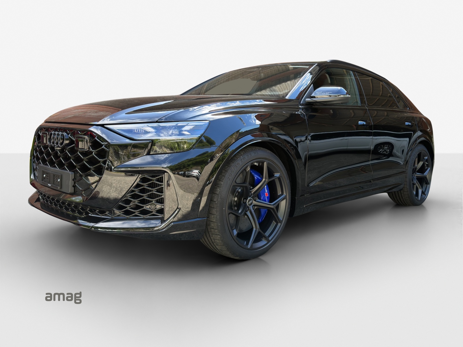 AUDI RSQ8 performance quattro