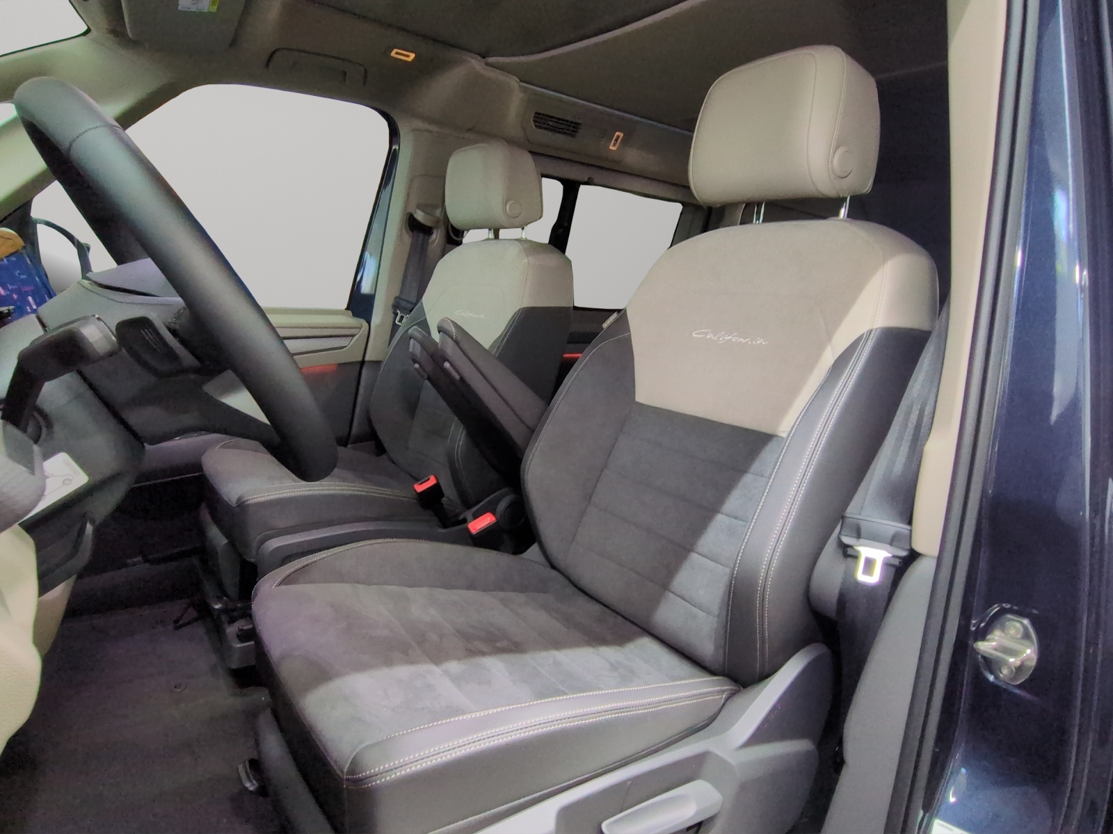 VW California 2.0 TDI Ocean Liberty-image-5