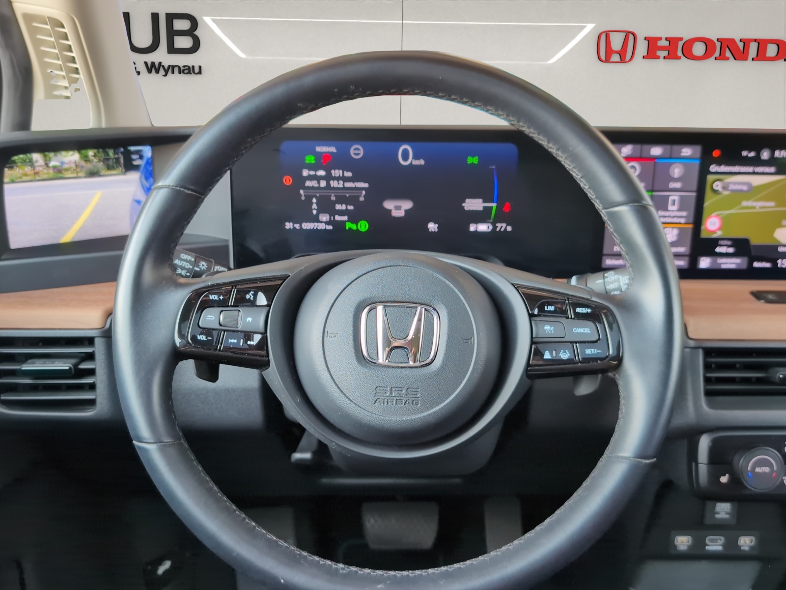 HONDA e electric-image-8