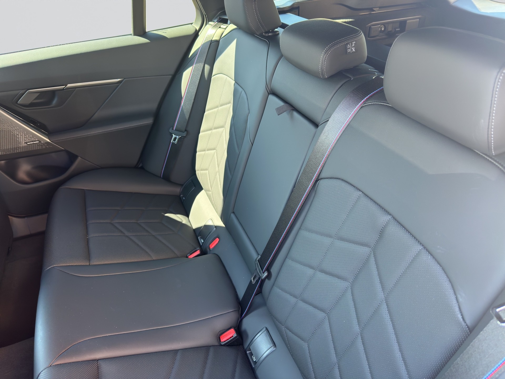 BMW 520d M Sport Pro 48V Touring Steptronic sDrive-image-8