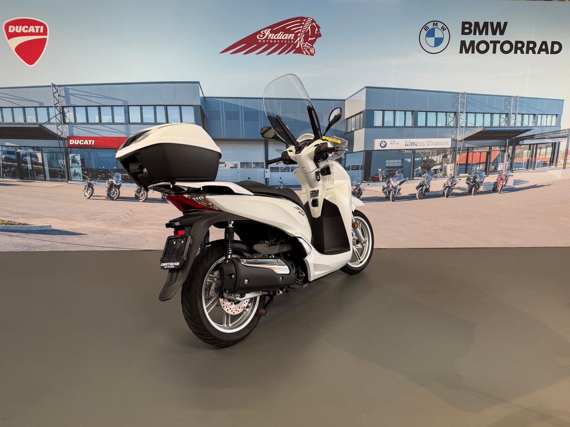 HONDA SH 300 i ABS-image-4