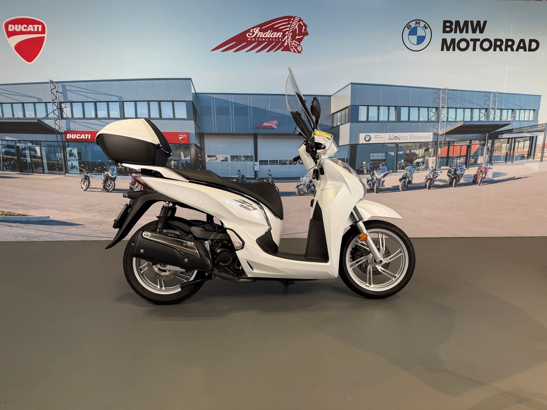 HONDA SH 300 i ABS-image-5