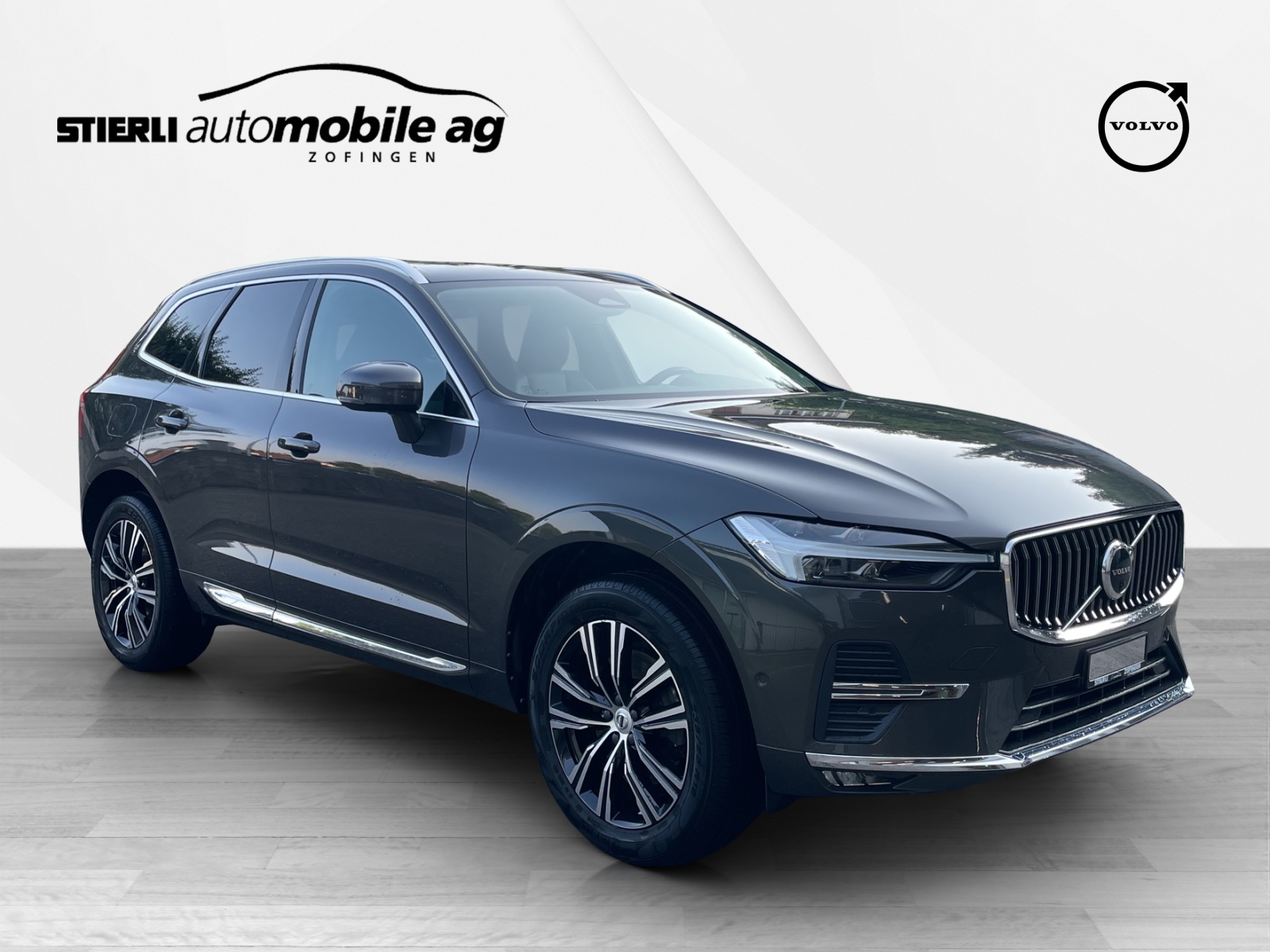 VOLVO XC60 2.0 B4 MH Inscription AWD-showroom-element-2