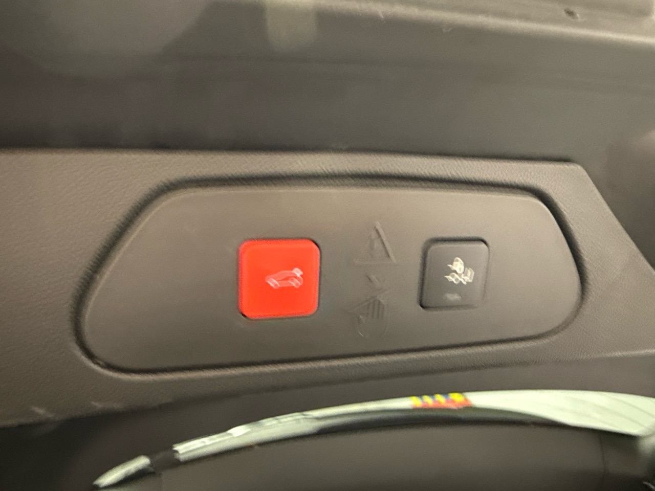 OPEL Grandland 1.6 Hybrid4 GS Line Automatik-image-11