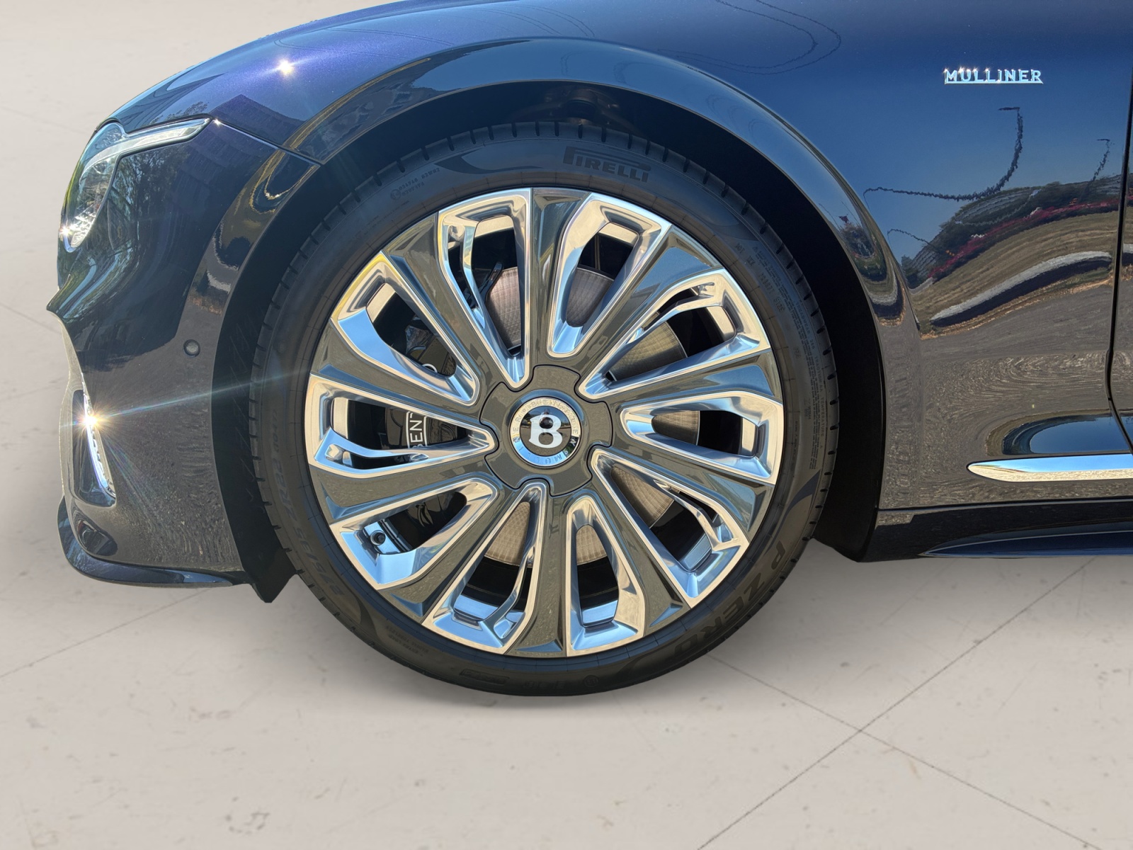 BENTLEY Continental GTC 4.0 V8 PHEV Mulliner/ 1.9% Leasing möglich.-image-21
