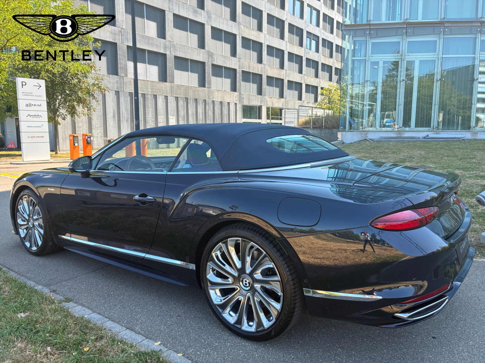 BENTLEY Continental GTC 4.0 V8 PHEV Mulliner/ 1.9% Leasing möglich.-image-20
