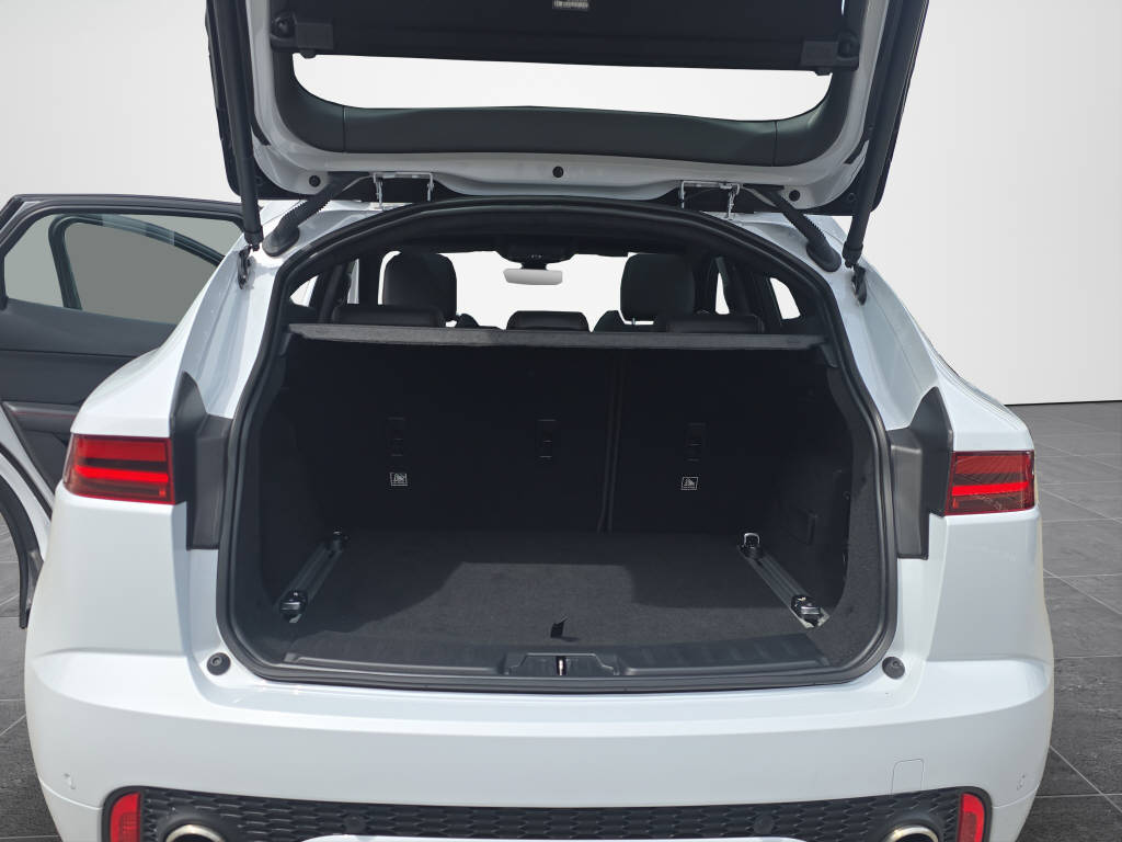 JAGUAR E-Pace 2.0 T 250 First Edition AWD-image-15