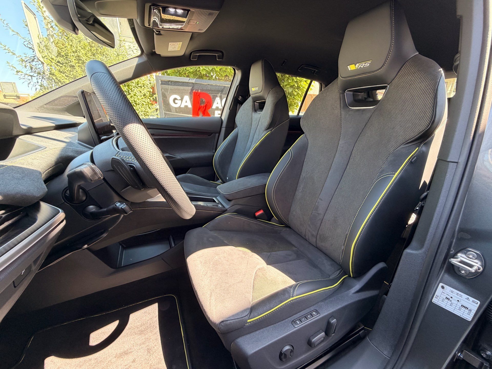 SKODA Elroq RS LOUNGE 4X4 *** 360 GRAD KAMERA & 4 JAHRE SKODA WERKSGARANTIE ***-image-7