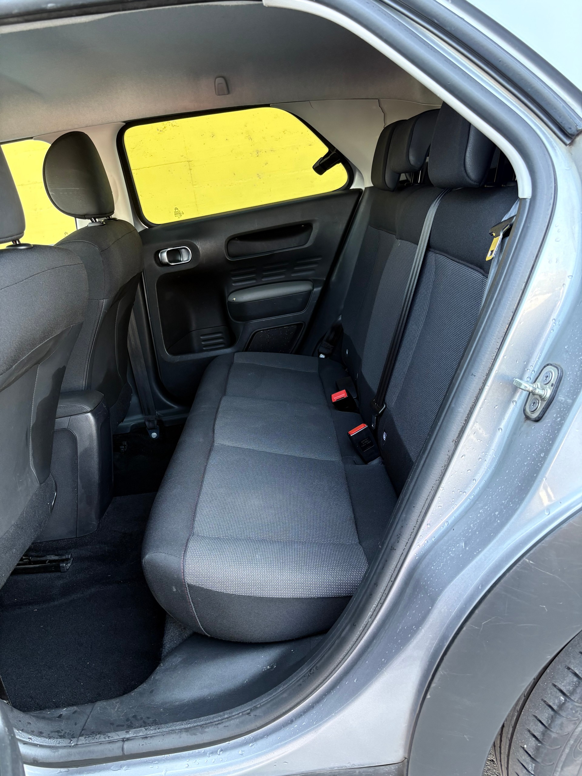 CITROEN C4 Cactus 1.2 Pure Tech Feel-image-9