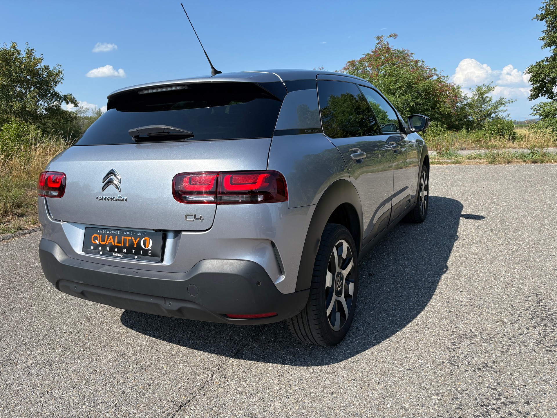 CITROEN C4 Cactus 1.2 Pure Tech Feel-image-6