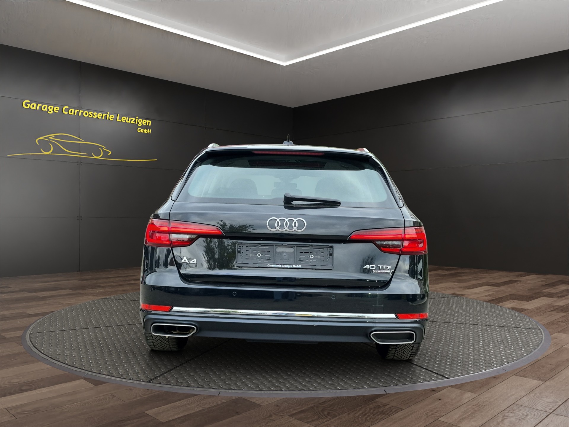 AUDI A4 Avant 40 TDI Sport Attraction quattro S-tronic-image-5