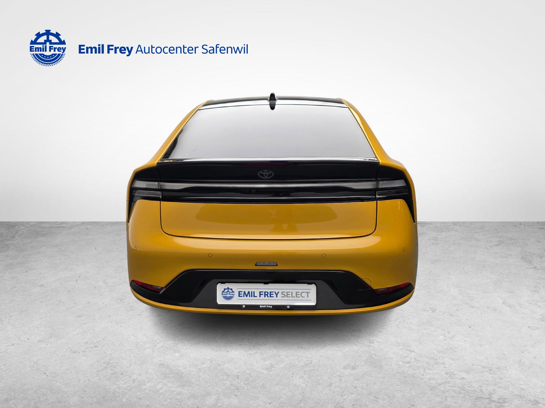 TOYOTA Prius 2.0 Plug-In-Hybrid Premium-showroom-element-3