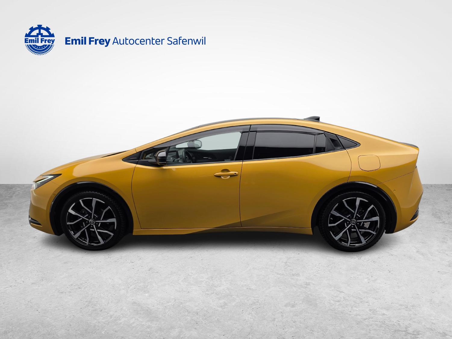 TOYOTA Prius 2.0 Plug-In-Hybrid Premium-showroom-element-1