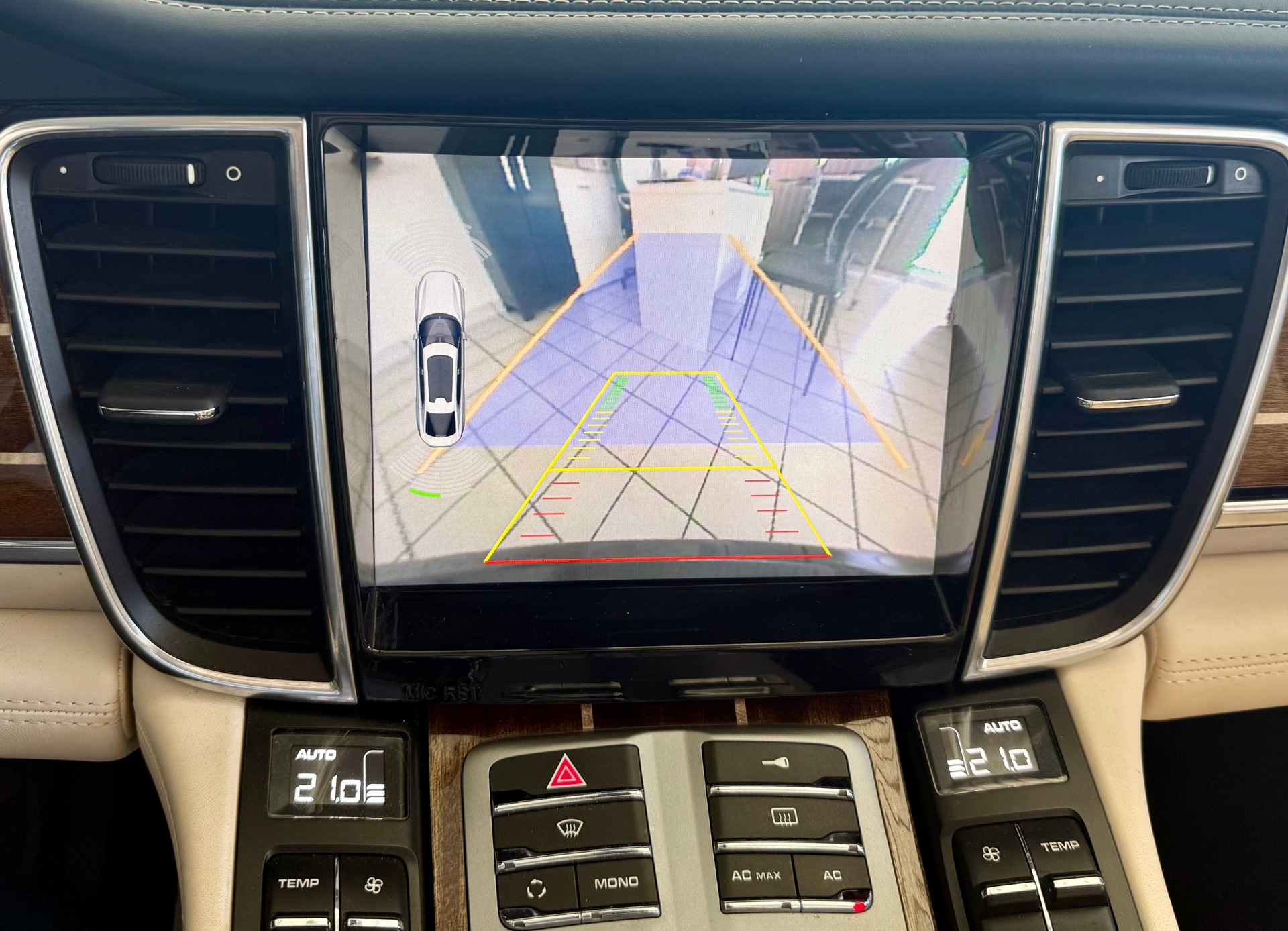 PORSCHE Panamera 4S 4.8 PDK-image-16