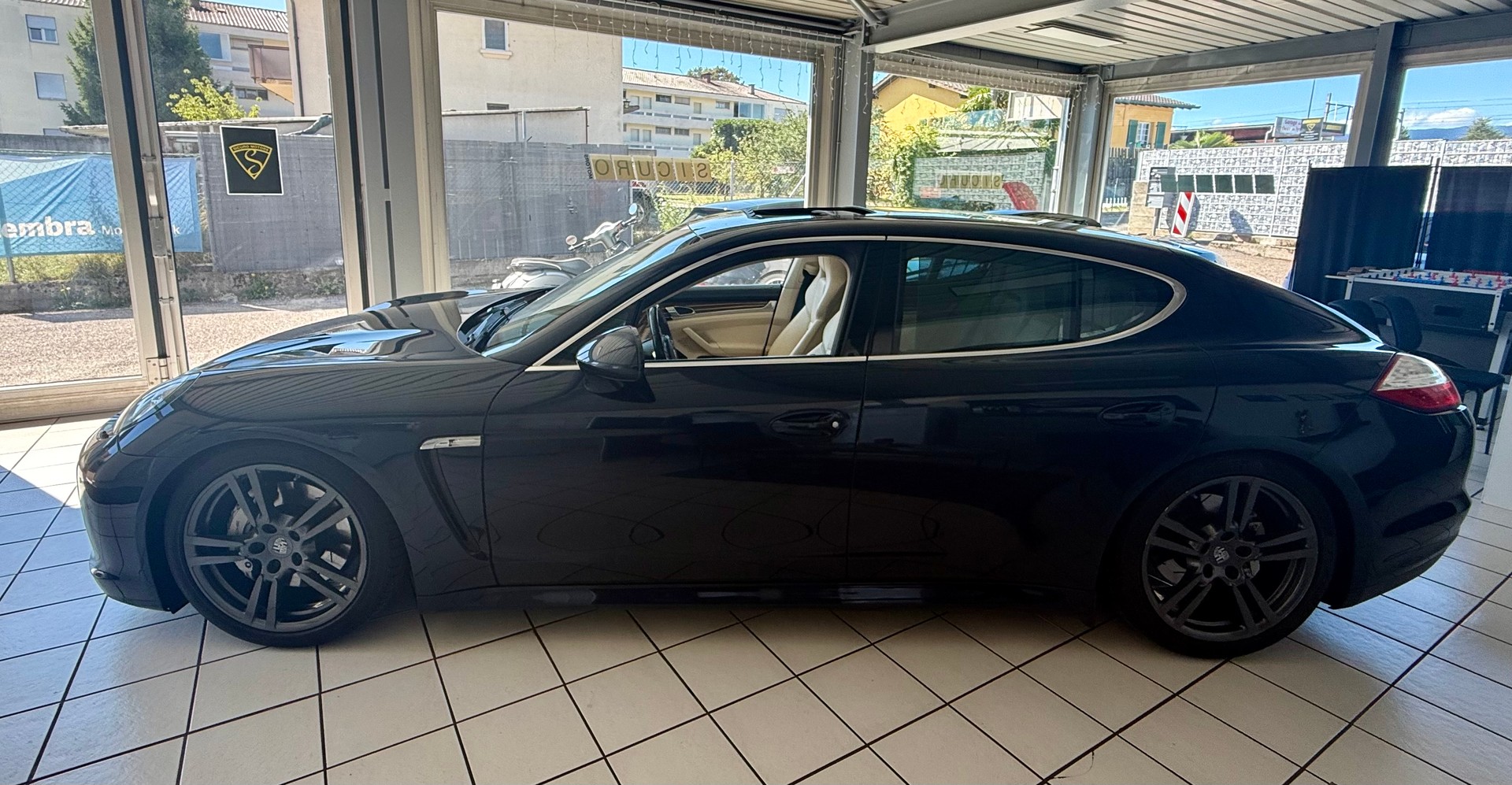 PORSCHE Panamera 4S 4.8 PDK-image-5