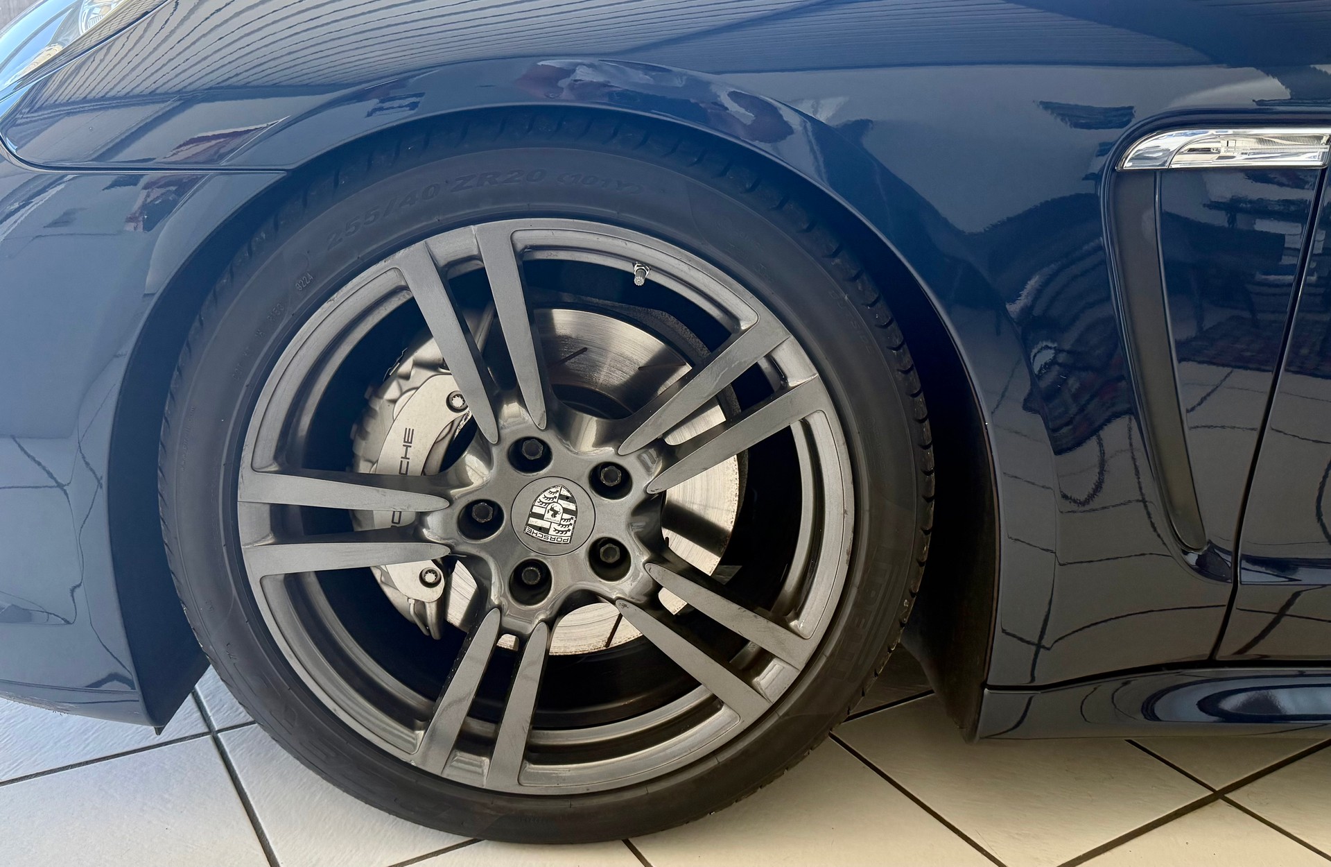 PORSCHE Panamera 4S 4.8 PDK-image-4