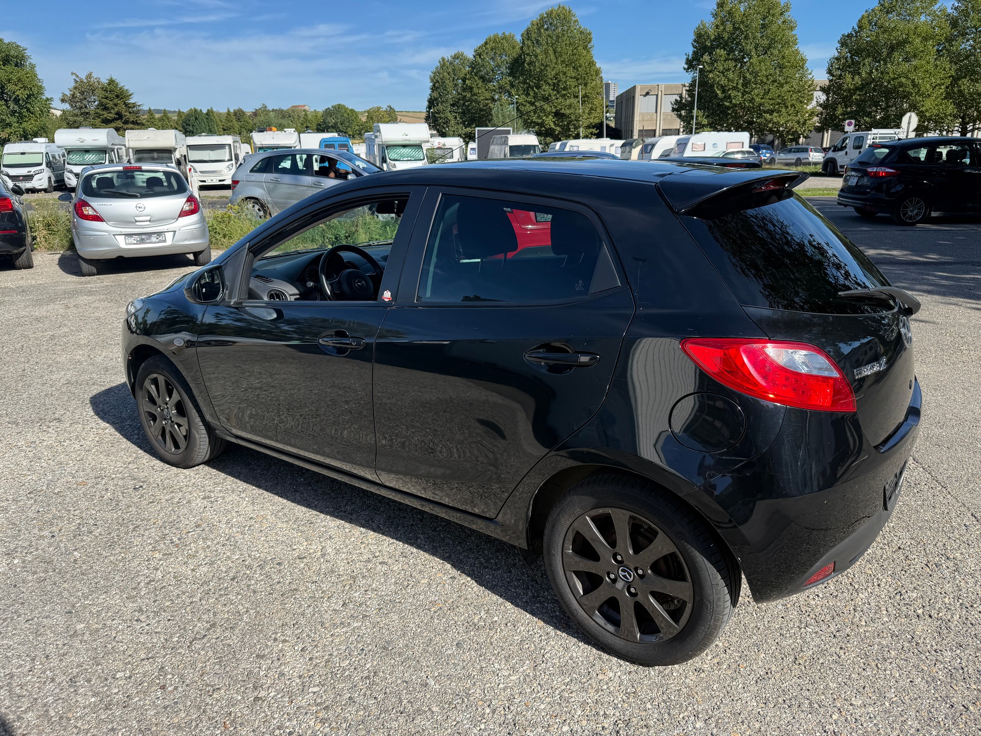 MAZDA 2 1.3i 16V Voila ma Suisse Edition-image-6