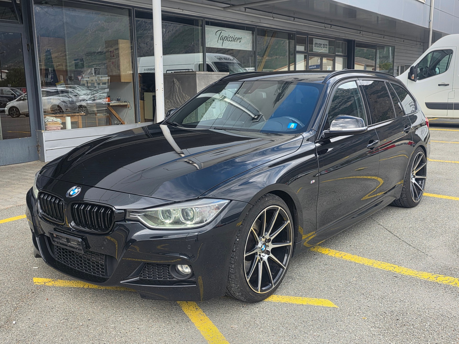 BMW 328i xDrive Touring Steptronic