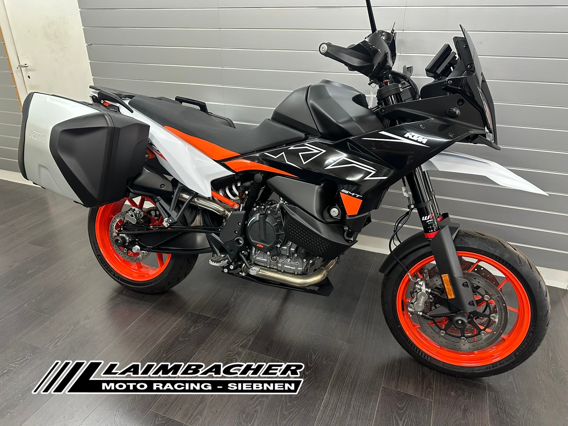 KTM 890 SMT-image-10