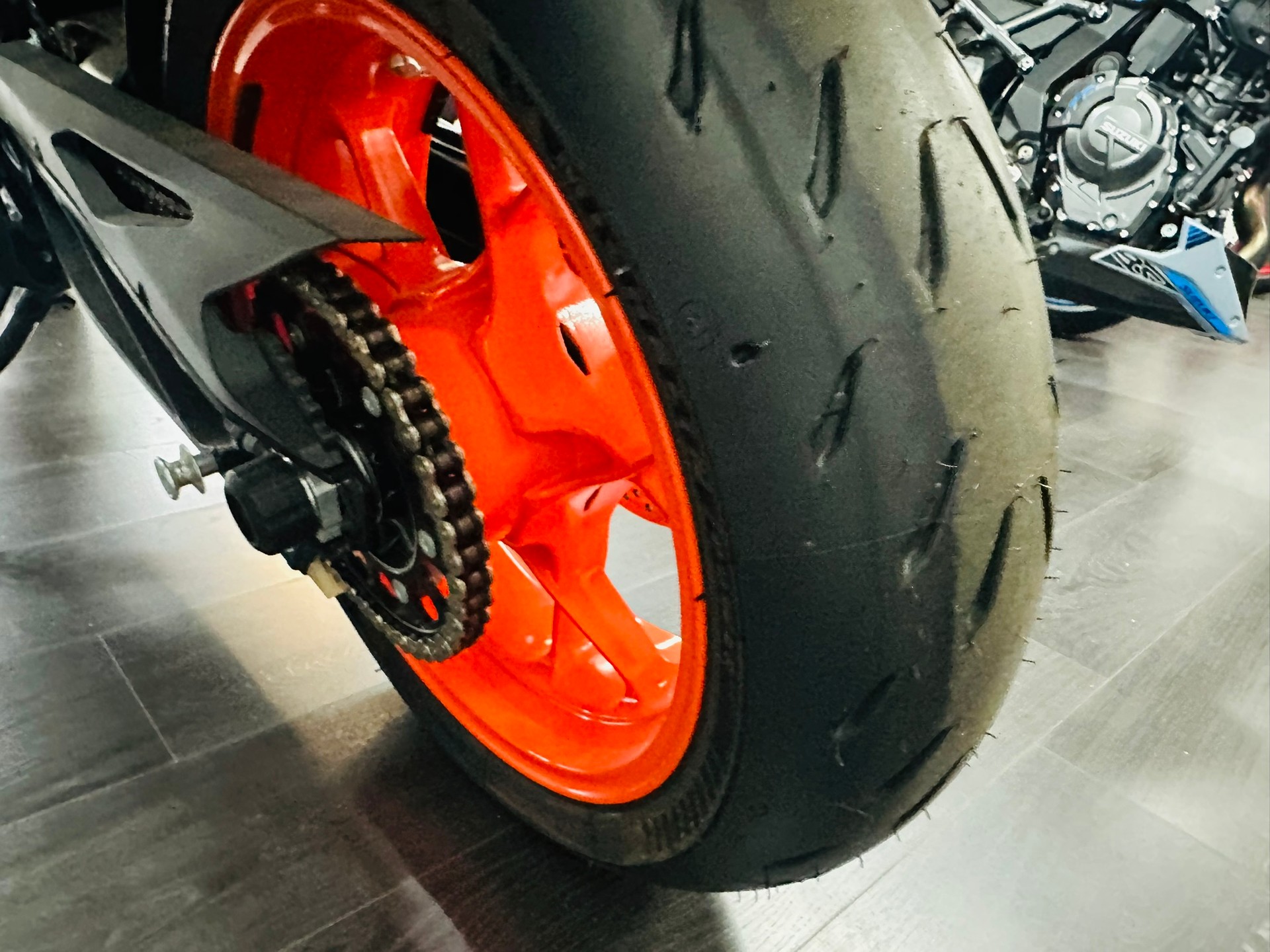 KTM 890 SMT-image-5