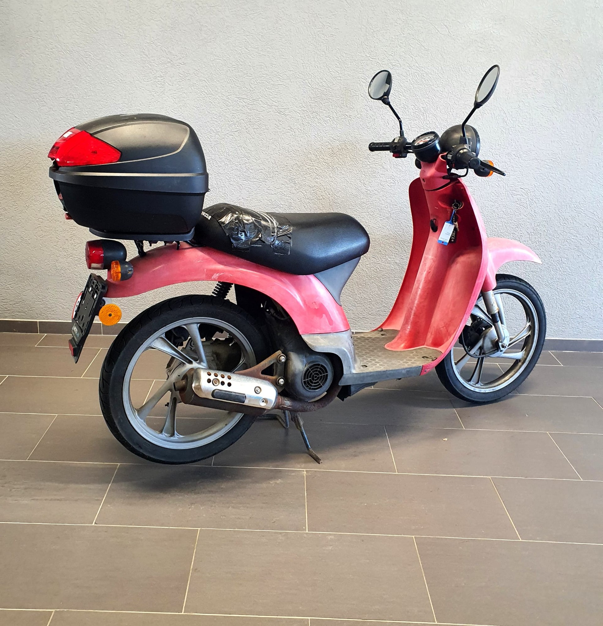 HONDA SGX-image-2