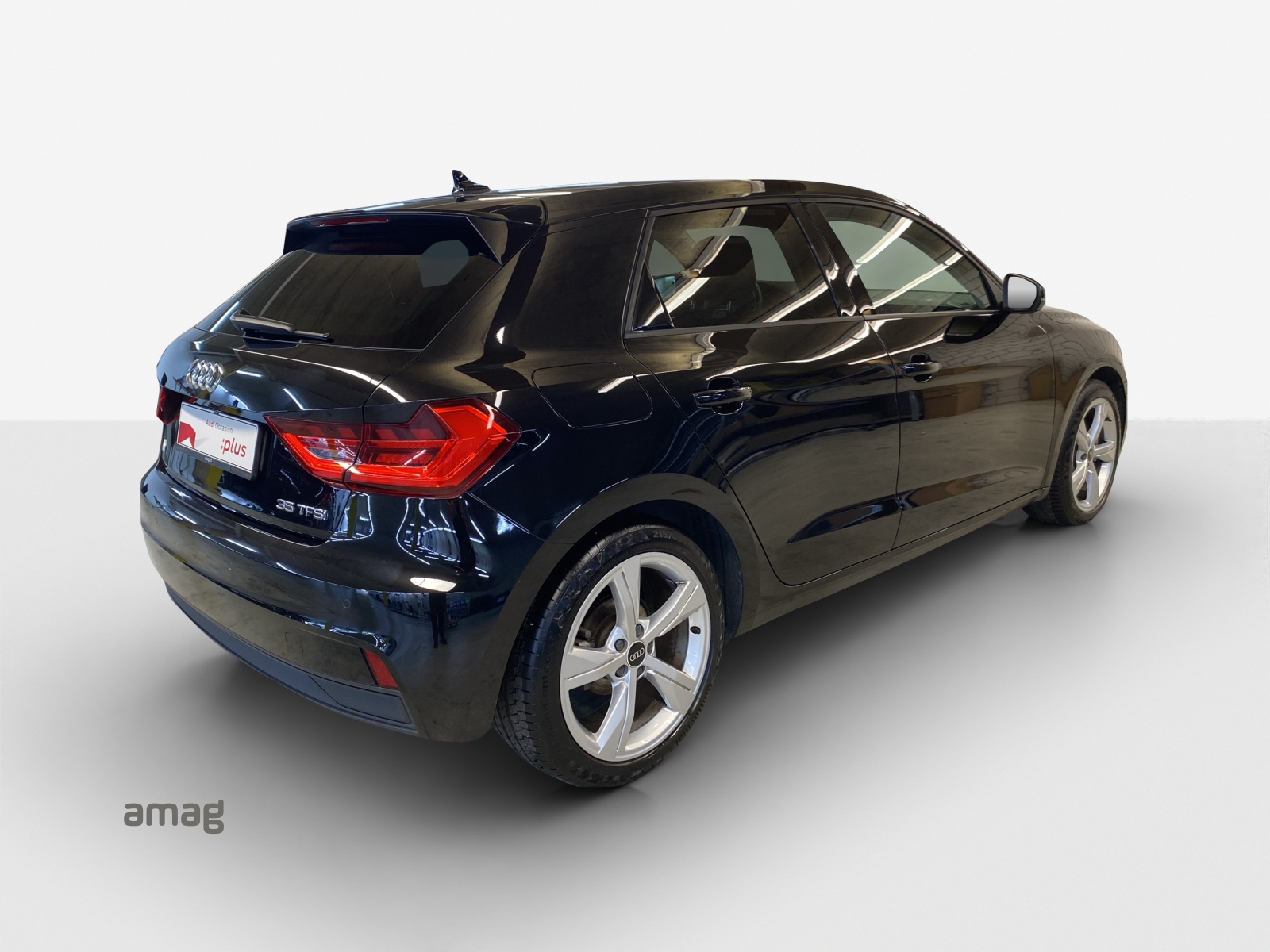 AUDI A1 Sportback 35 TFSI S-tronic-image-4