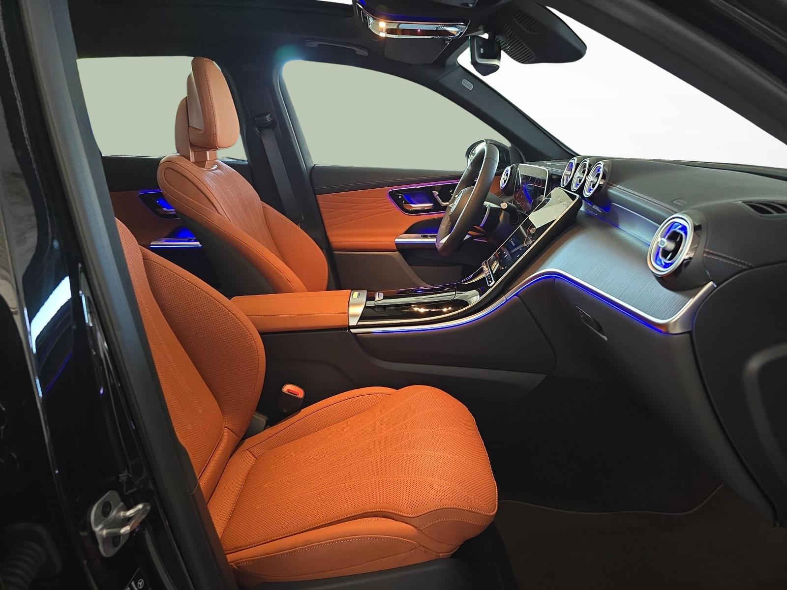MERCEDES-BENZ GLC 220 d 4MATIC AMG Line-image-9