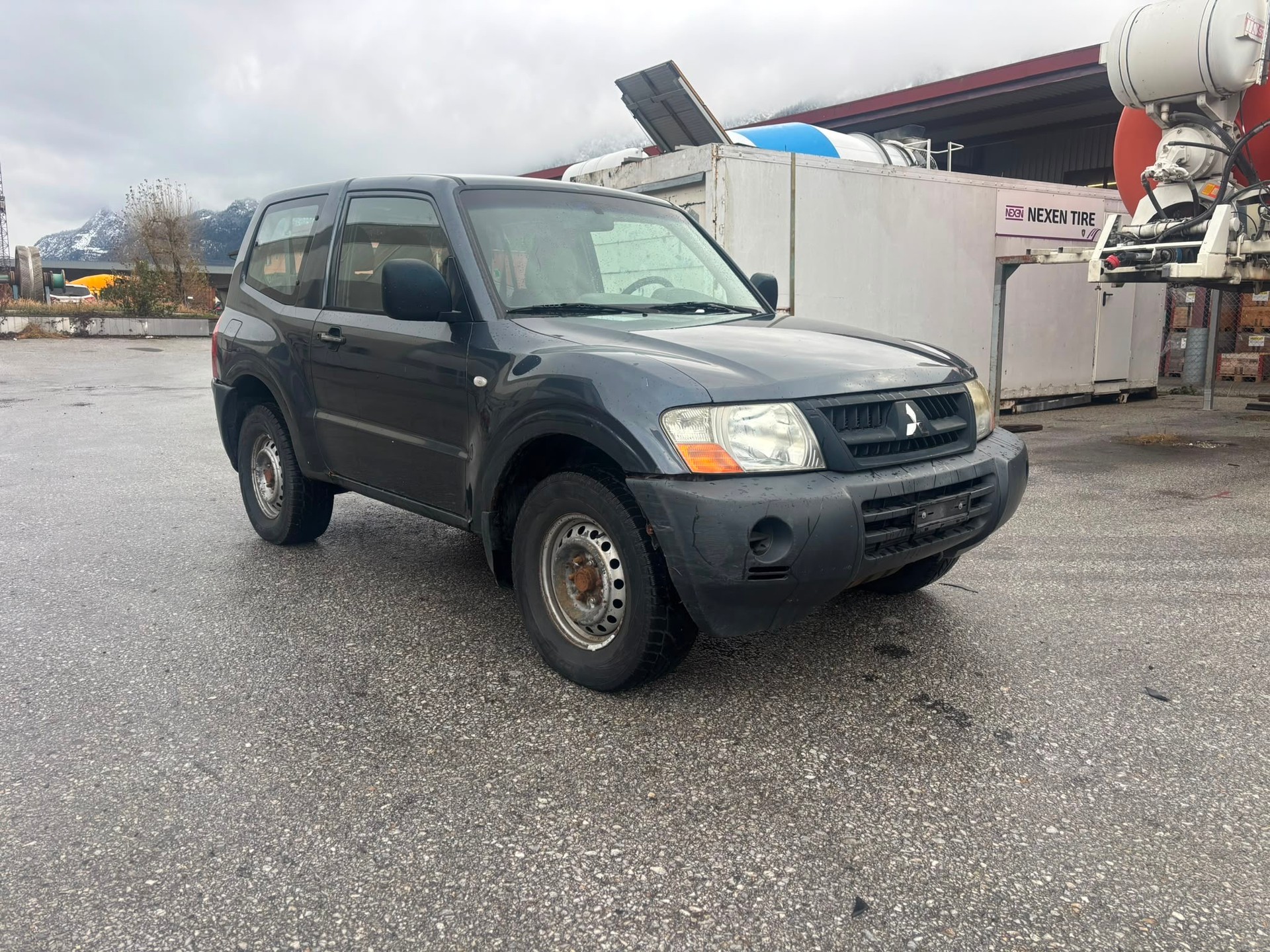 MITSUBISHI Pajero 3.2 DI-D Dakar