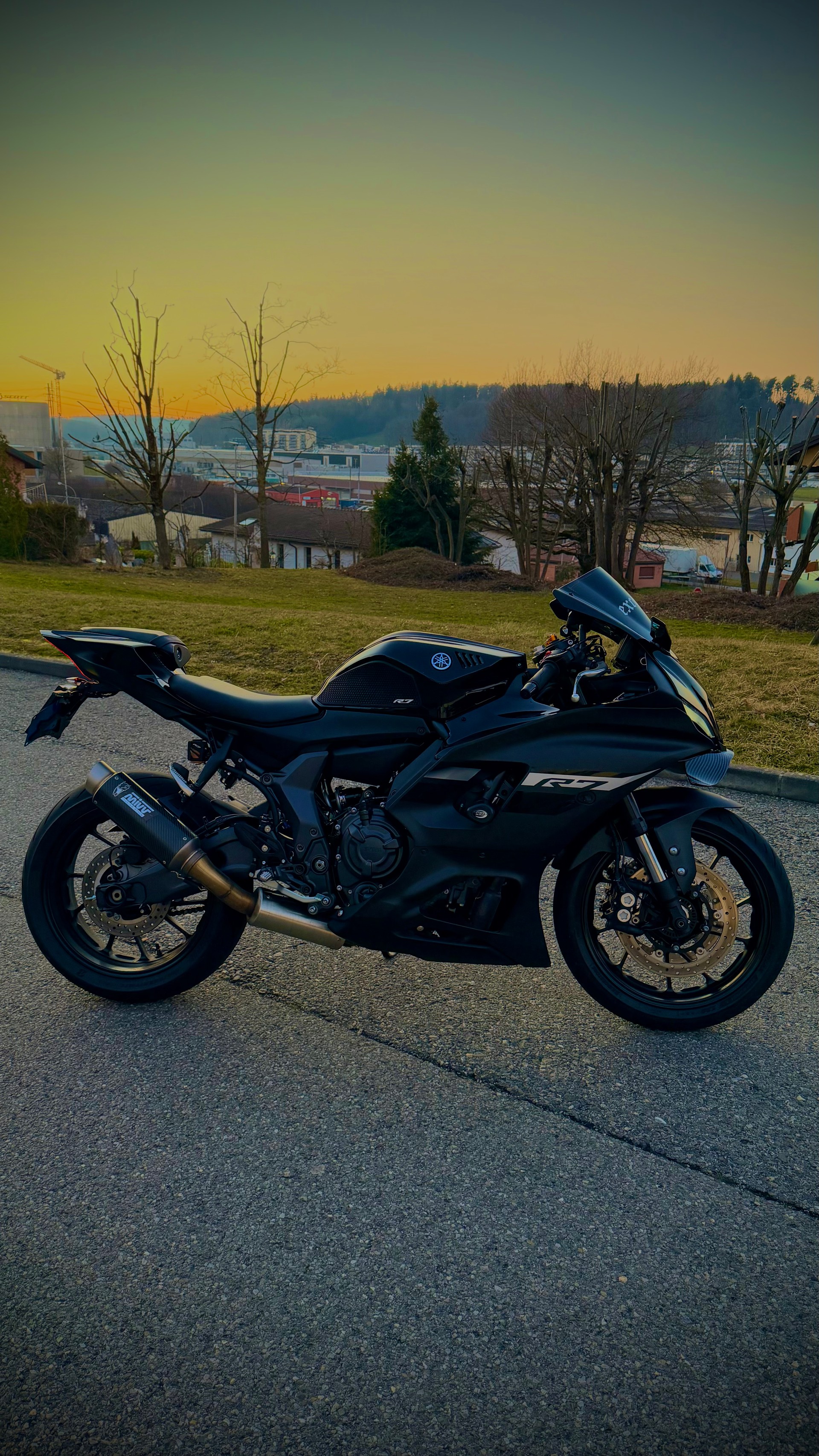 YAMAHA YZF-R7 (35kW)-image-1