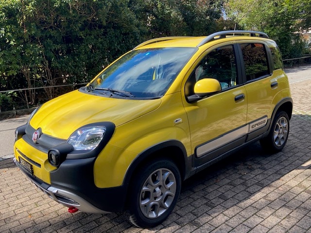 FIAT 0.9 T TwinAir Cross 4x4 S/S-image-1