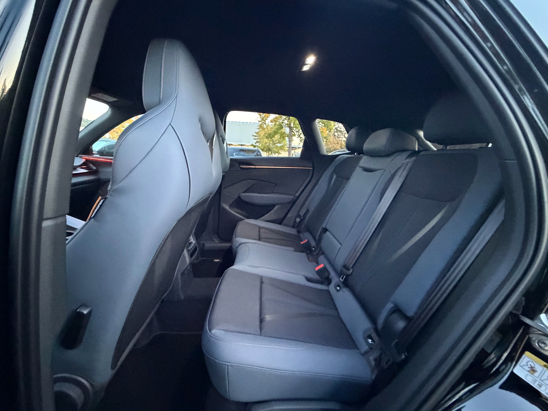 CUPRA Terramar 2.0 TSI DSG 4Drive VZ ***CH-FAHRZEUG***-image-9